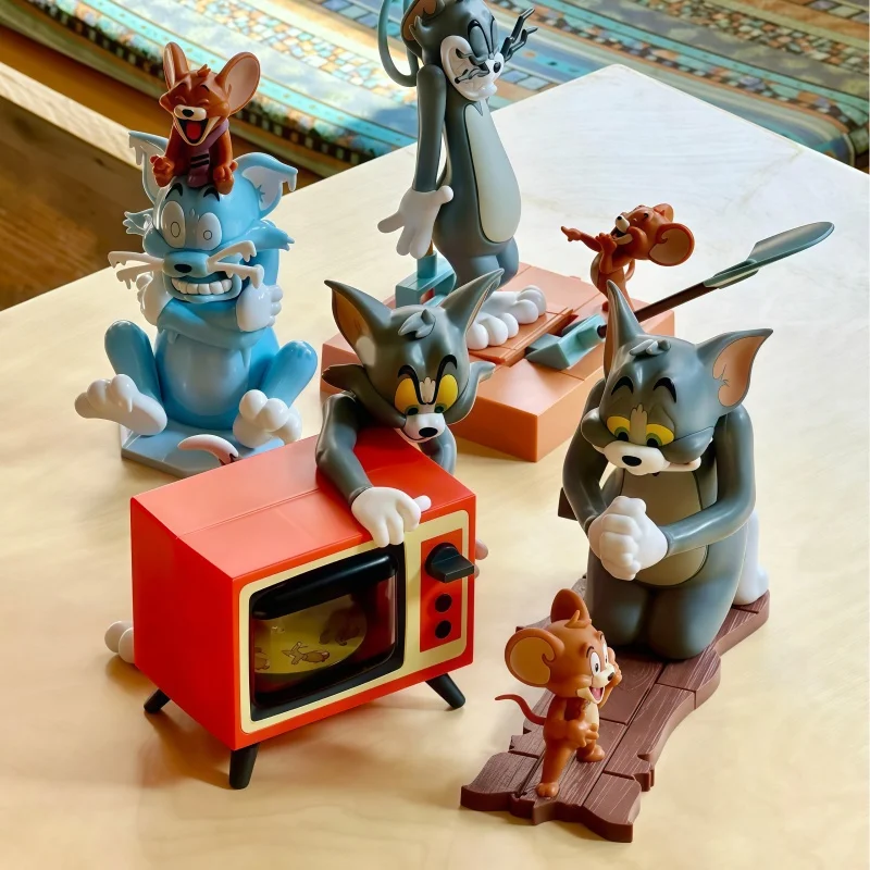 

52toysTom And Jerry Inseparable Series Blind Box Wind Up Movable Toy Desktop Ornament Decoration Ideal Gift For Collectors