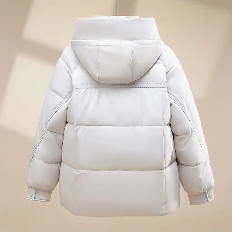 Contrast Lined Detachable Hood Puffer Jacket Women Strap Decor Cargo Pocket Loose Short Warm Casual Winter Bubble Parka Coat