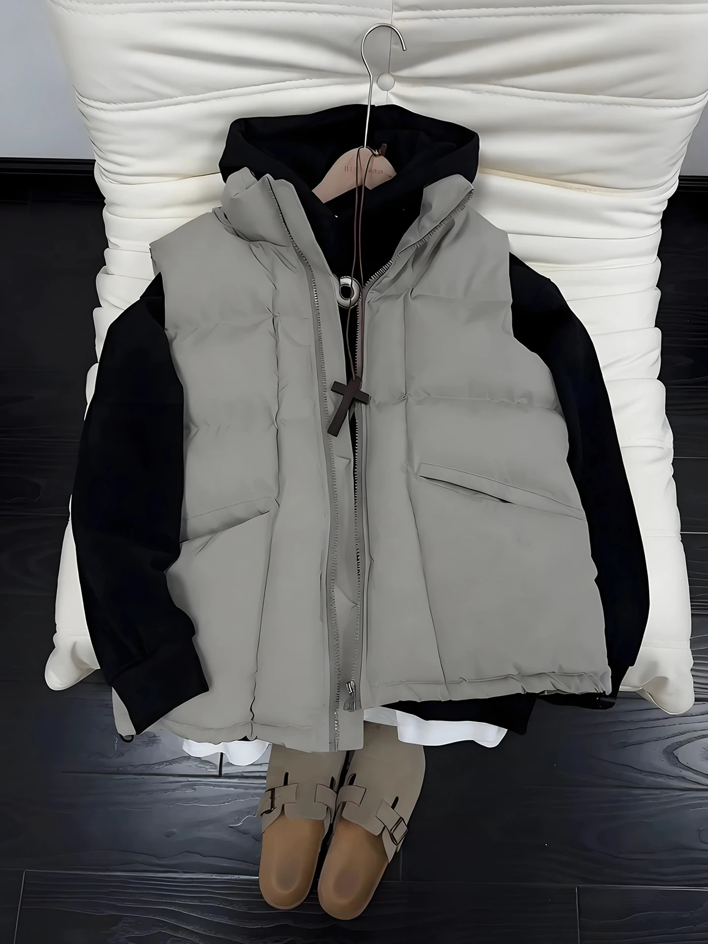 

Мужской зимний жилет с воротником-стойкой, утепленный, из хлопка, высококачественный, с наплечниками...