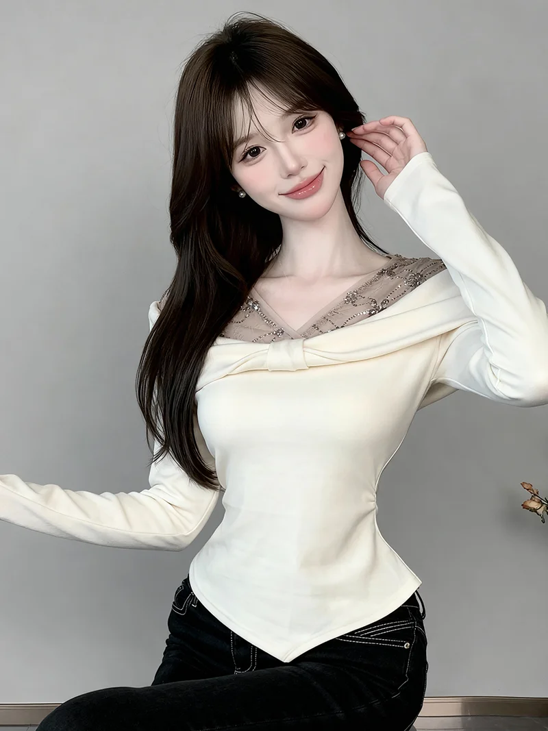 

Elegant Lace Patchwork Long Sleeve T-Shirt Sexy Overhead Slimming Irregular Top for Women French Style Knitted mid Waist