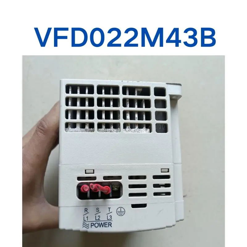 Used VFD022M43B 2.2KW frequency converter tested OK, function intact