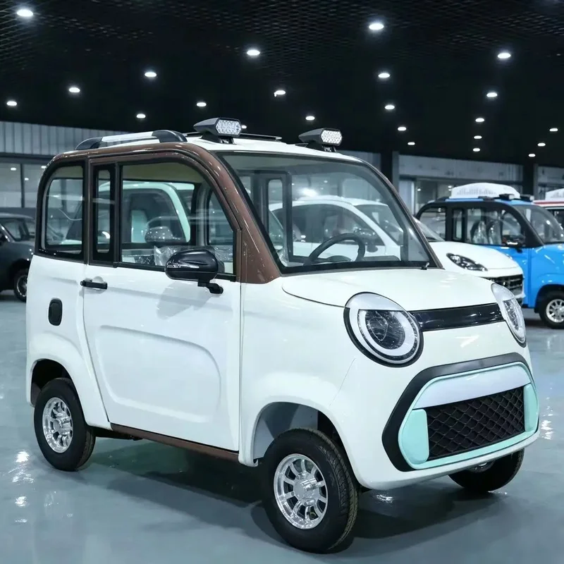 Nuen High Aesthetic Adult Four-wheel Vehicle with 45km/h Speed 101-200km Range Picking Up/Dropping Children