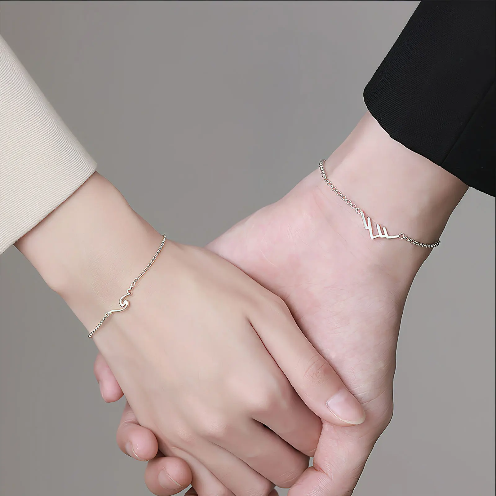 

2Pcs Couples Bracelet Jewelry Exquisite Creative Design Special Fashion Taste Gift for Boyfriend Daily Wear Accessories