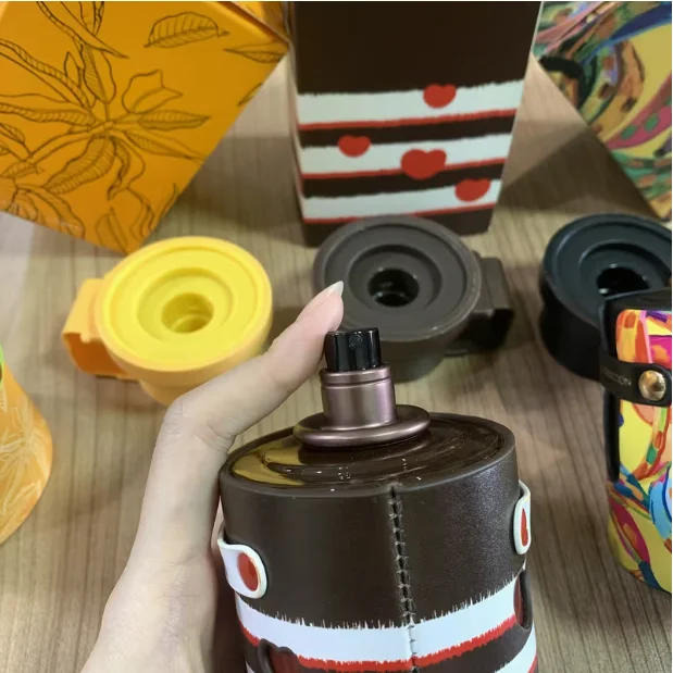 

Odyss.ey Black Forest Dessert Edition – сладкий, пряный, древесный, восхитительный – парфюм, стойкий аромат, для мужчин и женщин, 3.4 унции/100 мл