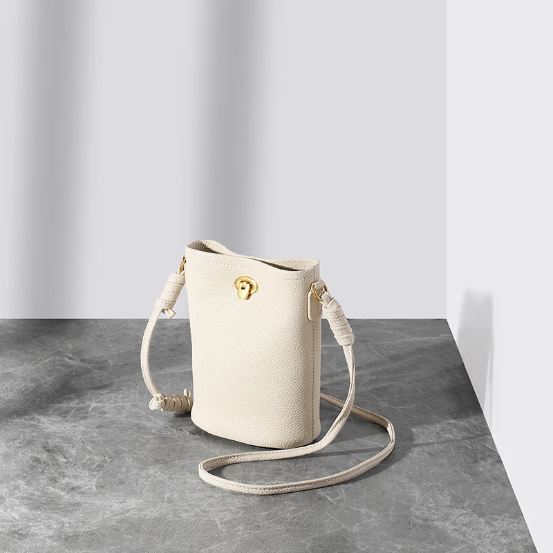 

Mobile Phone Bags for Women, Summer 2026 New Models, Lightweight Crossbody Small Bags, Bucket Bags, Single-Shoulder Bags for Cell Phones, Popular This Year