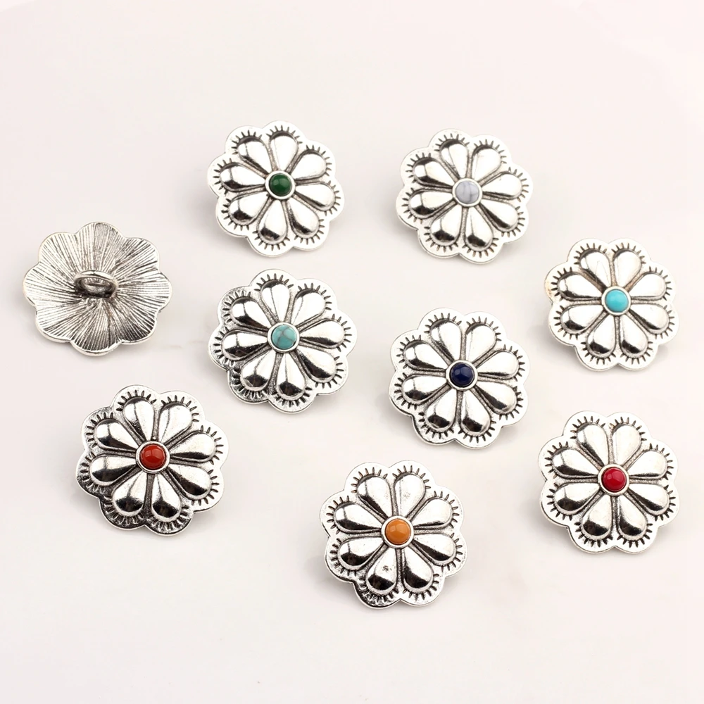 3pcs/lot 30MM Retro Zinc Alloy Charms Daisy Flowers Round Decorative Concho Button Charms For DIY Jewelry Accessories