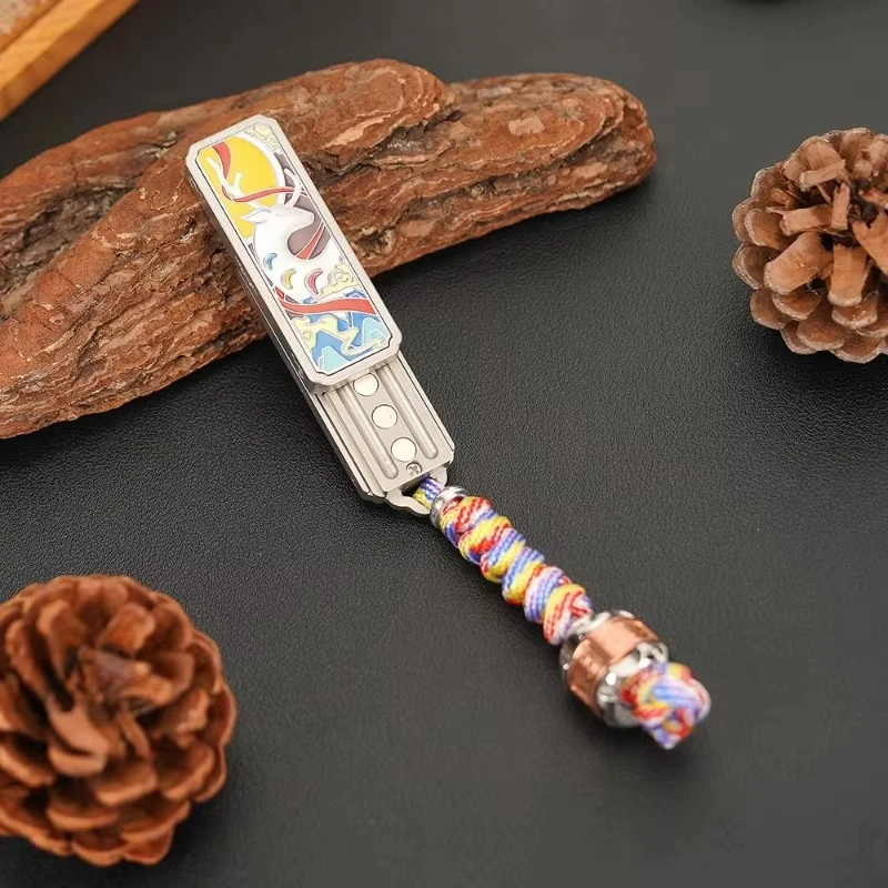 تسعة ألوان الغزلان ضبط الشوكة EDC المغناطيسي دفع بطاقة المنزلق الملونة قلادة سبينر تململ الضغط الإصبع لعبة الدوران