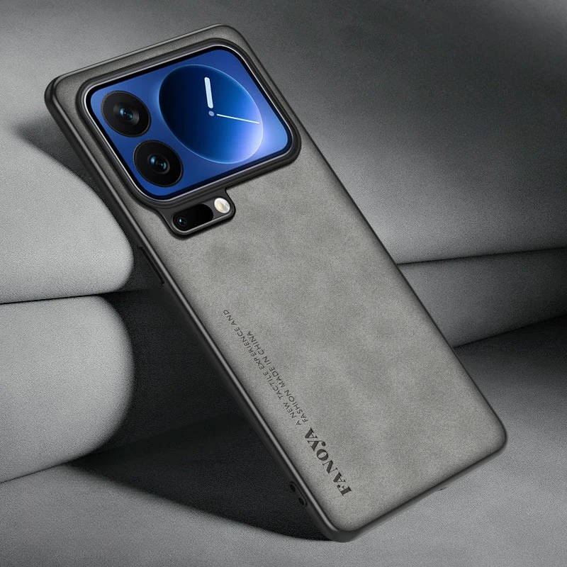 حافظة لهاتف Xiaomi 17 Pro Max 17Pro مصنوعة من جلد البولي يوريثان اللامع ومضادة للصدمات وغطاء خلفي مقاوم للصدمات من البلاستيك الصلب