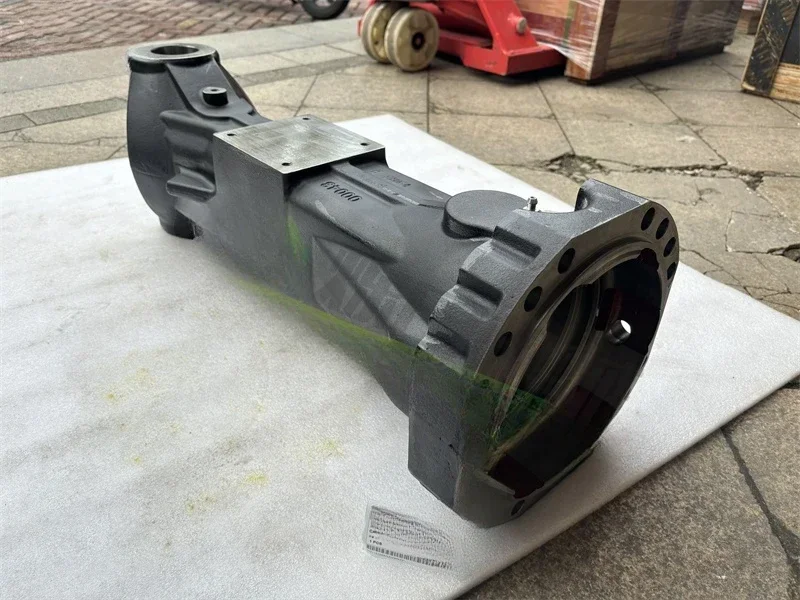 

ZTAM-00043 R140W-7 R140W-7A Wheel Excavator Machinery Parts CASE-AXLE ZTAM-00043Hot Sales