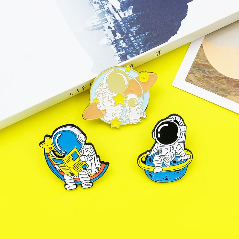 Astronaut Planet Series Enamel Pins Planet Starry Rainbow Adventure Universe Brooches Badge Lapel Space Jewelry Gift Wholesale