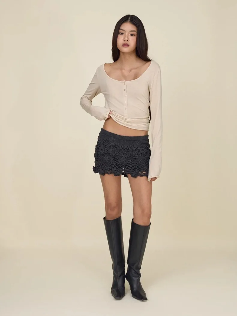 GLOWNY Basic  Color Wide Neck Buttoned Slim Fit Short Sleeve Women's T-shirt Comfortable Breathable Cotton Casual Top
