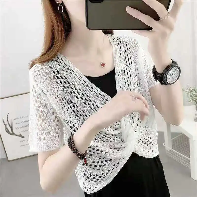 Women's Hollow Out Short Sleeve Knitwear Elegant Temperament Slim Tops Monochromatic Casual Simplicity Summer Clothes Fashion