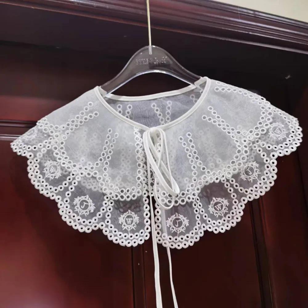 New Organza Embroidery Women\'s Lace Collar Lace Up Shawl Collar Insignia Cloak Fake False Collars Dress Blouse Decor