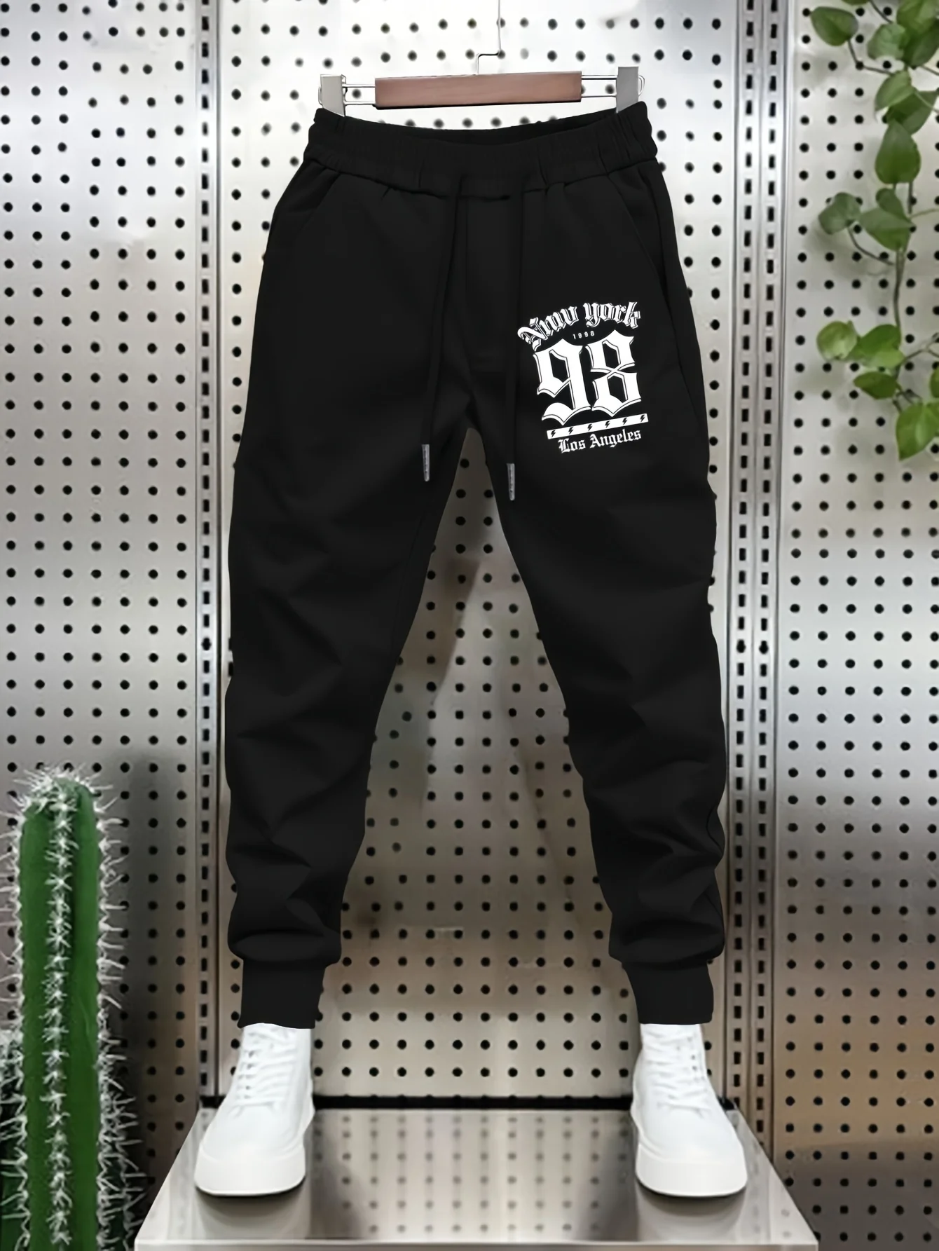 New York 98 Los Angeles vintage old‑english font print sweatpants men hip hop sports street jogger trousers