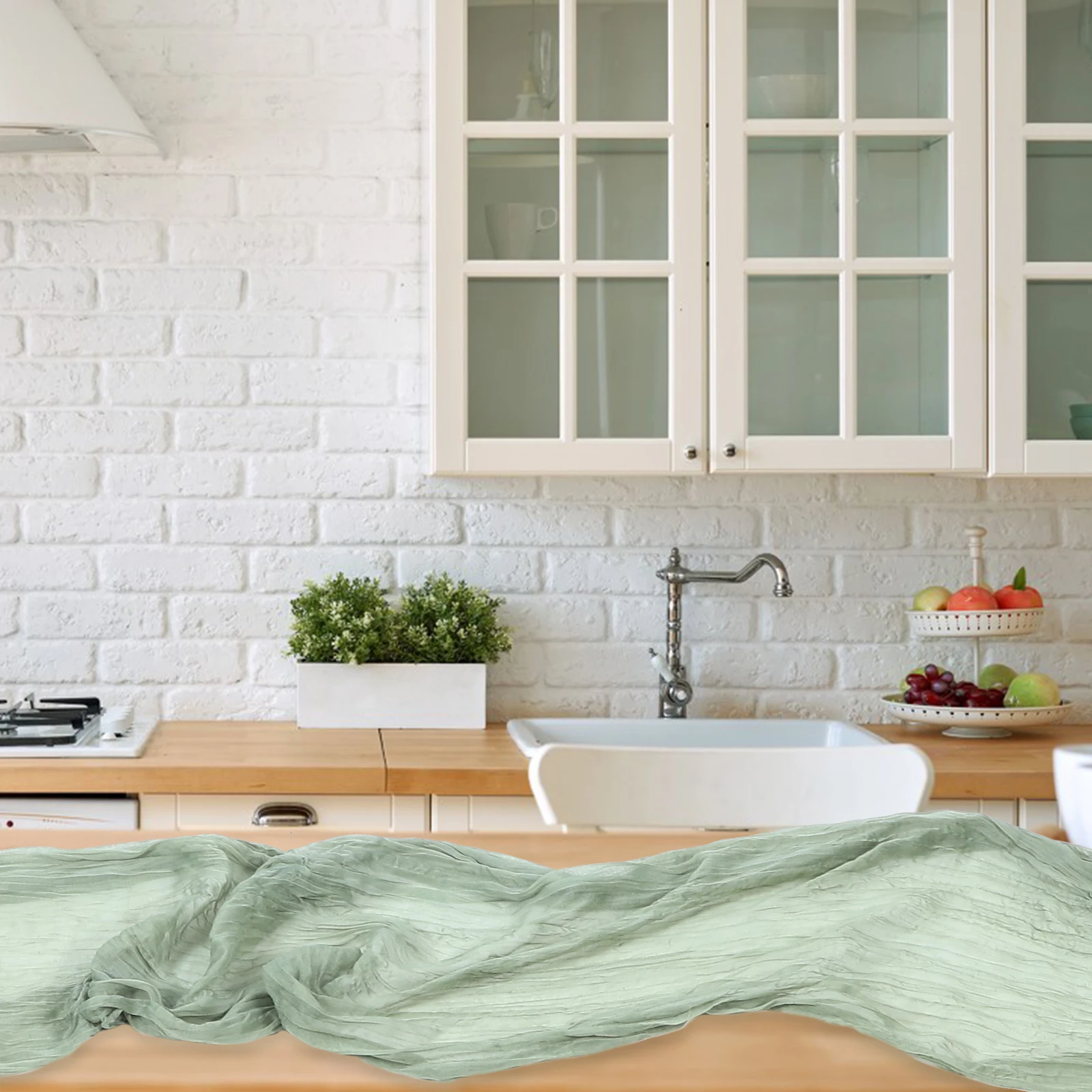 

Pleated Table Runner Soft Comfortable Touch Versatile Occasions Country Weddings Parties Festive Gift Holiday Ambiance