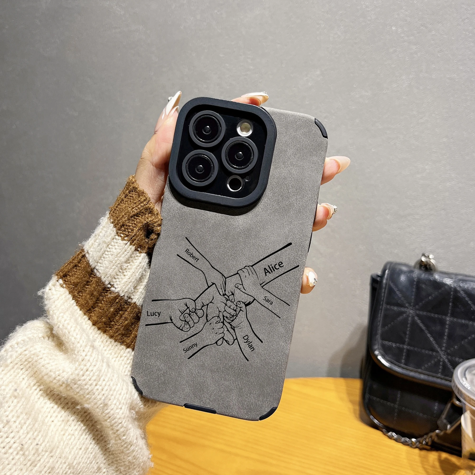 

Family DIY Gift for Parents and Children Hand-in-Hand Customized Name Phone Case for iPhone 17 16 15 14 13 12 11 Pro Max