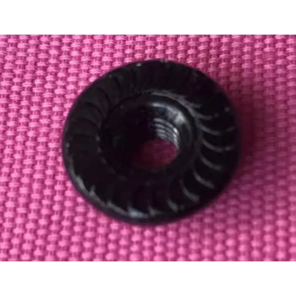 

1pc Tail Light Nuts Bolt for Hyundai Tucson 2015-2018 Verna IX25 35 Sonata 2011-2015 2016-2020 Brand New