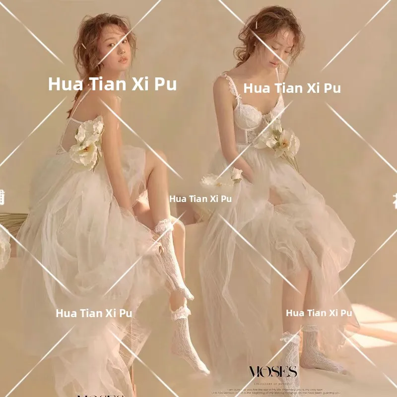 

2026 New Theme Portrait Art Photo Simple Atmosphere Girl Private Photography Clothing Personalized Fashionable Ethnic Style