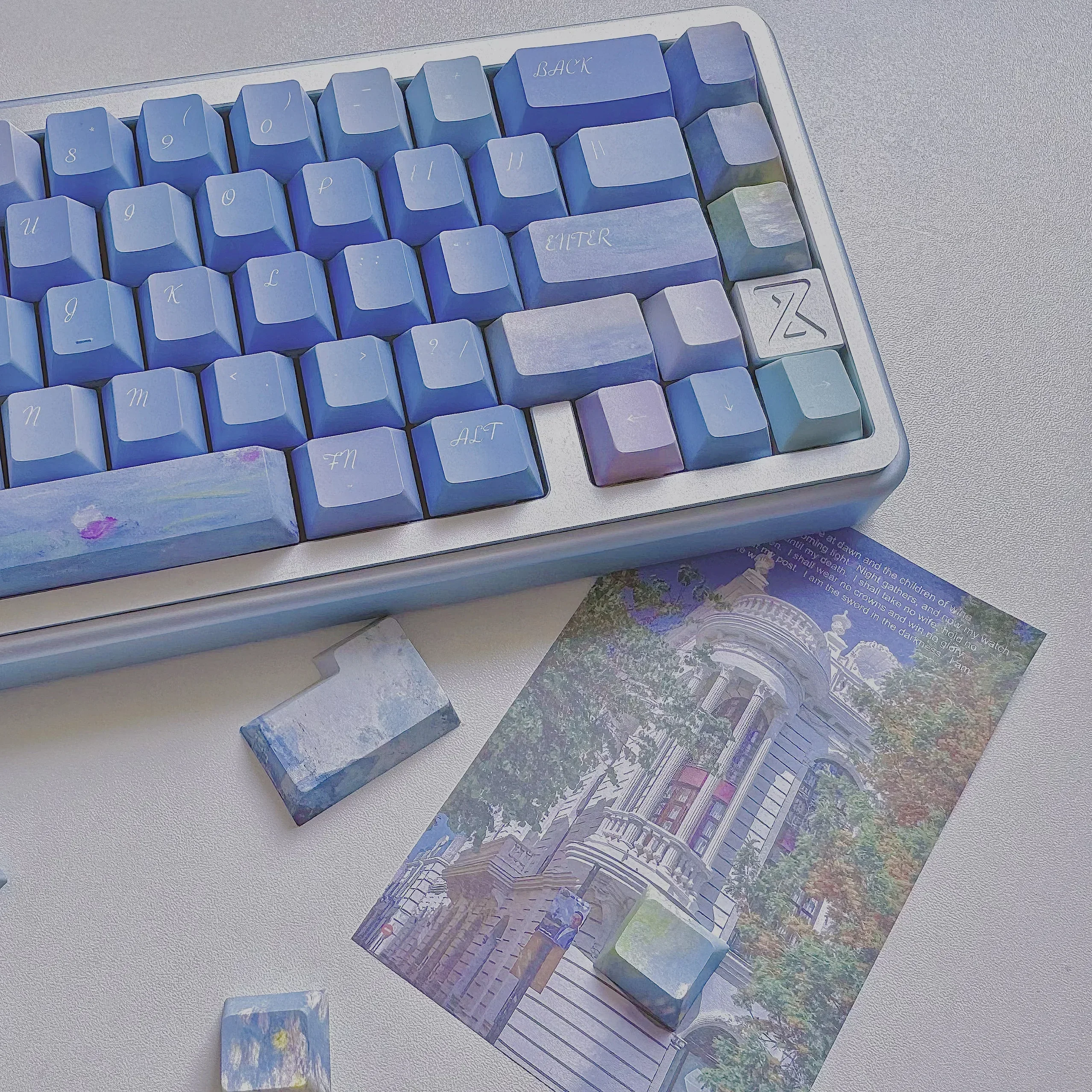 

Romance and dream keycap pbt material original height small full set of five-sided hot sublimation