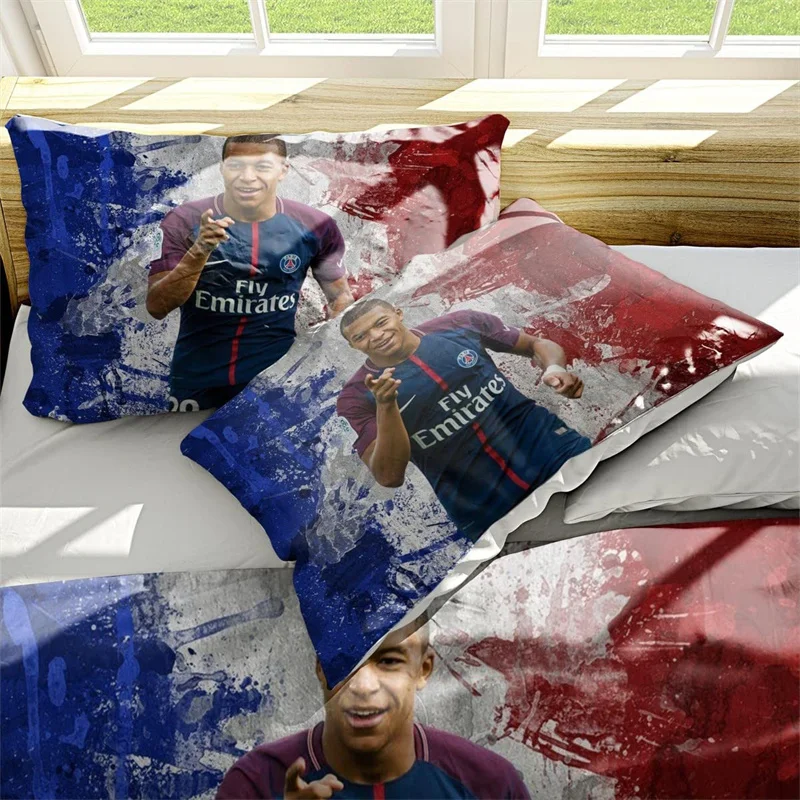 Juego de cama Soccer Star Kylian Mbappe, 3 piezas, funda nórdica con temática de dibujos animados, material de microfibra transpirable y fundas de almohada de regalo