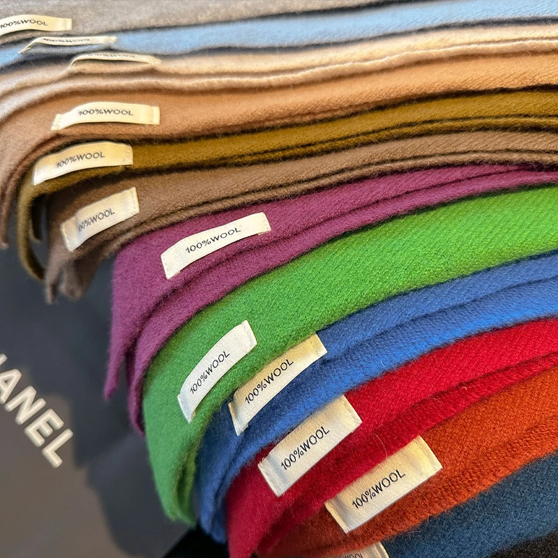 100% Wool British Korean Triangular Scarf Niche Triangle Scarf Women Head Scarf Knitted Shawl Winter Warm Poncho Echarpe