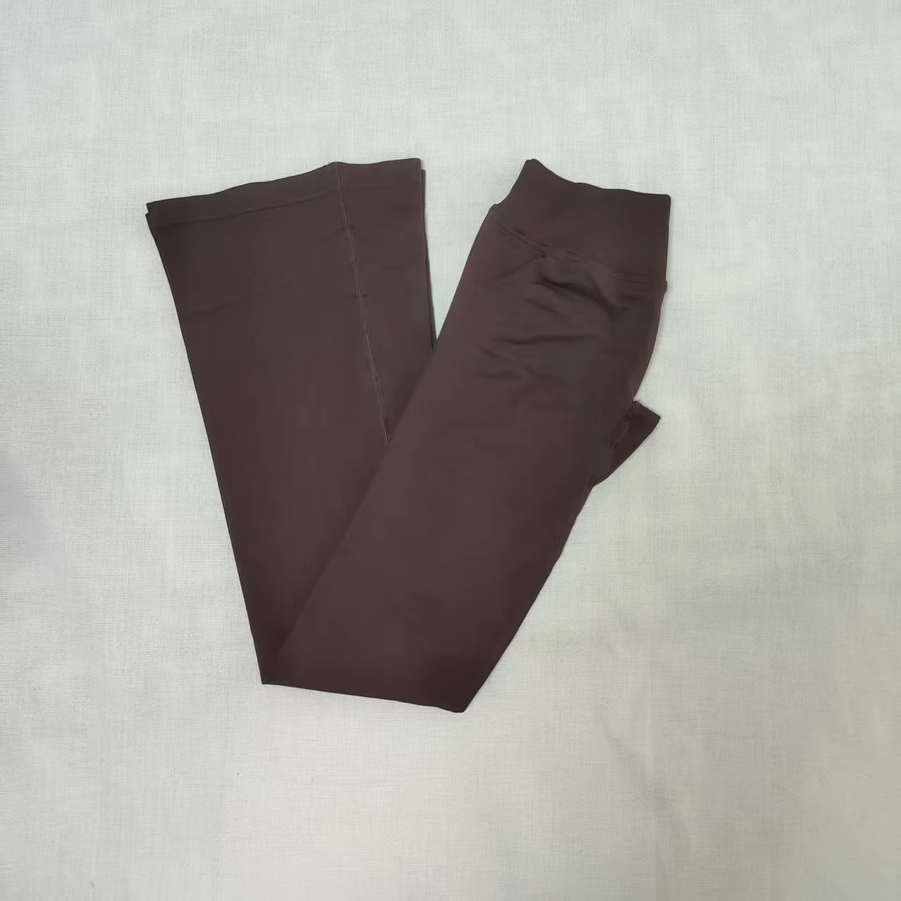 New Vision Flash Tight Hip Pants Women's Seamless Fitness Outdoor Yoga Pants High-Waist Fashion Sport Micro Flared Pants