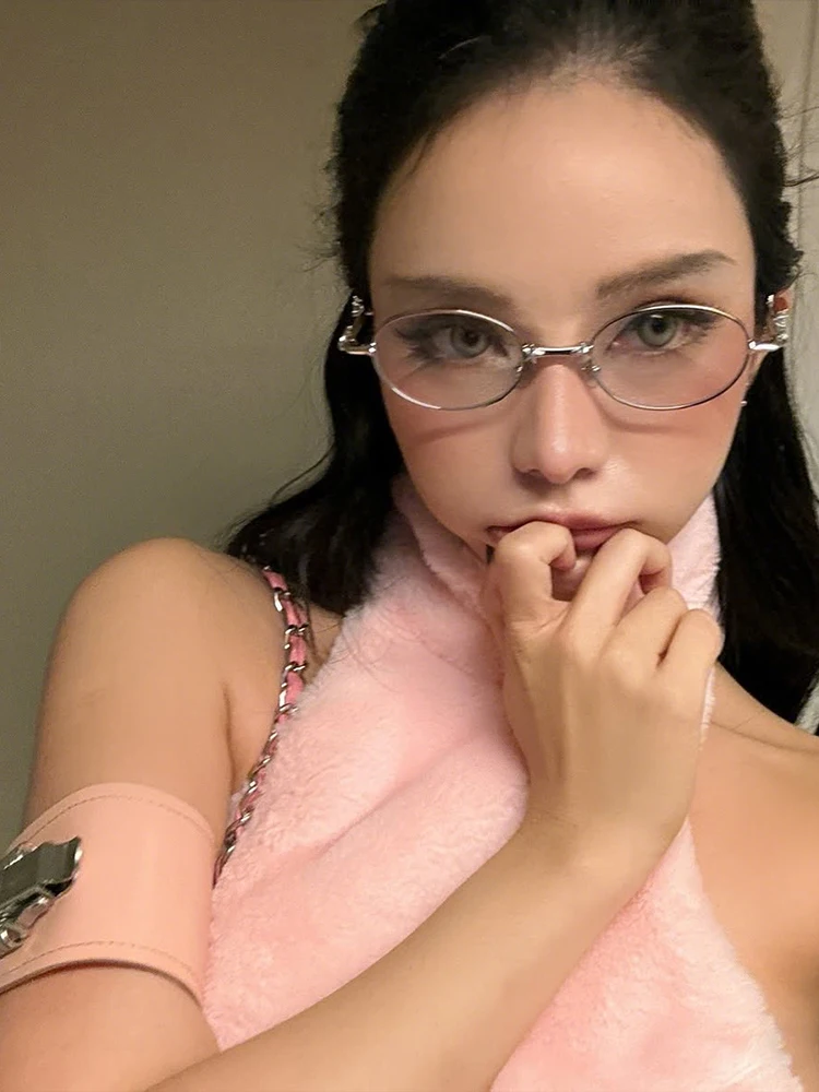 Nibber-Conjunto de 2 piezas peludo para mujer, chalecos con remaches y espalda descubierta y cuello alto + Mini pantalones cortos de cintura elástica, trajes sexys de moda urbana de medianoche