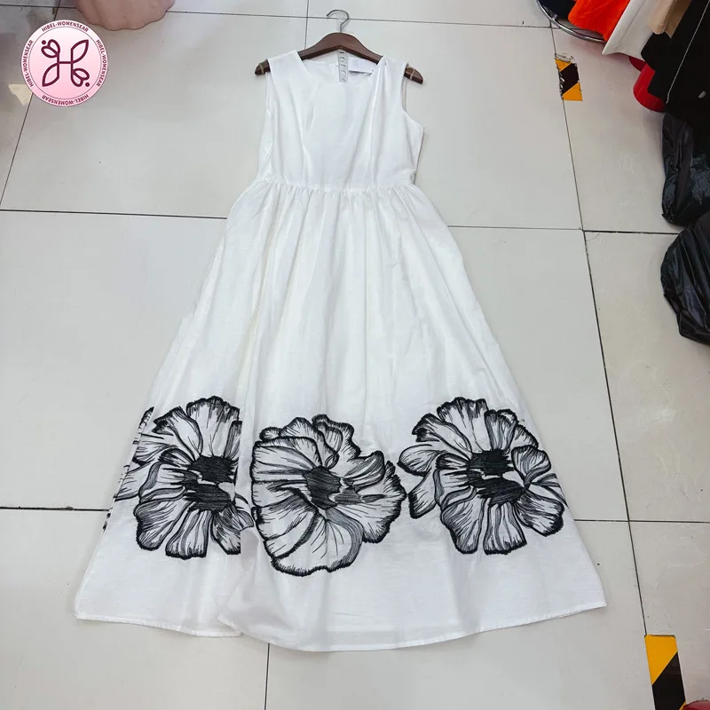 

2025 Romantic Floral Embroidered Linen Dress | Australian Niche Designer Vacation Dress | Elegant Ink-Wash Print Summer Gown