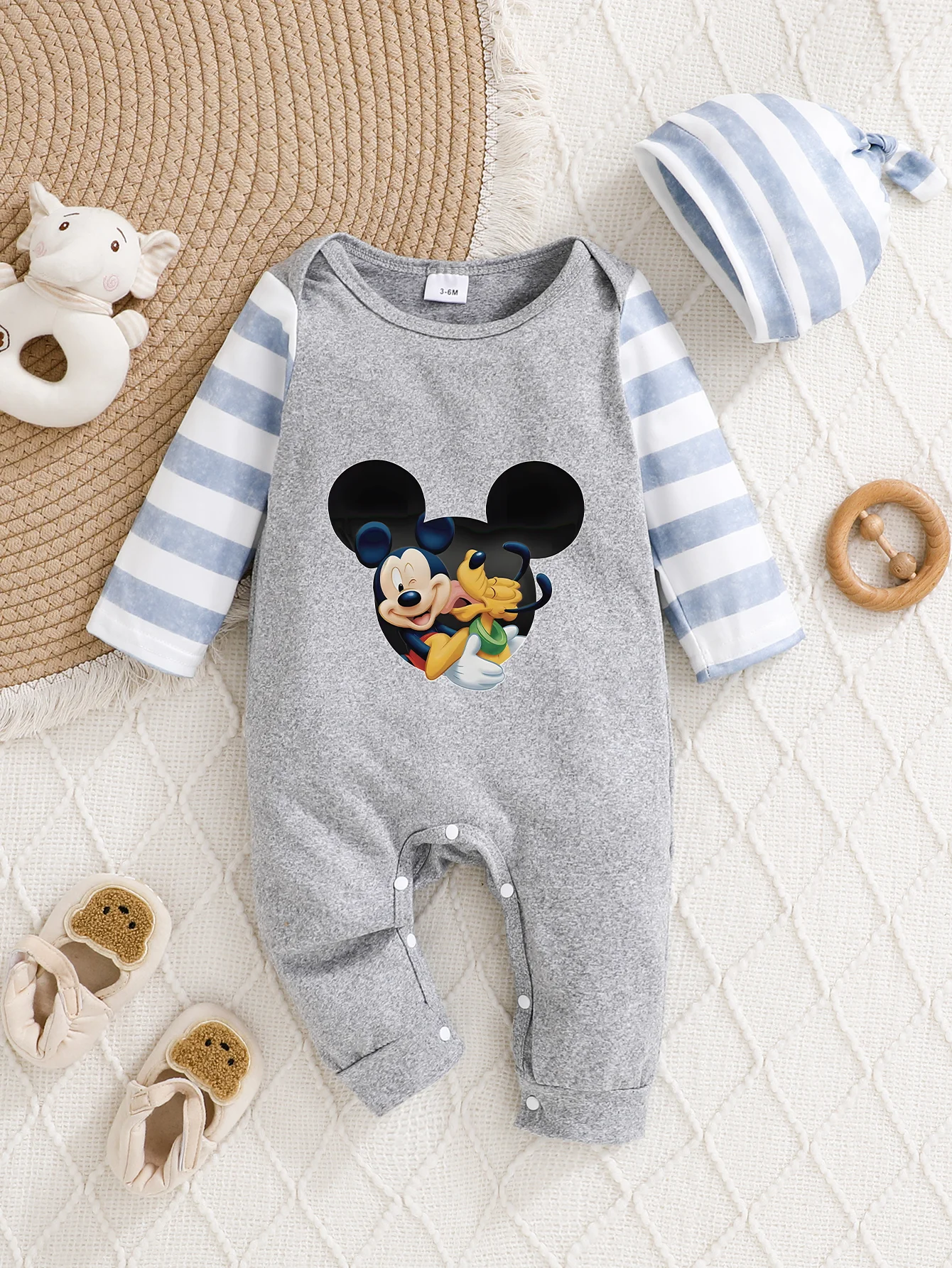 

【Официально лицензированный】 Комбинезон-слип для малышей Disney «Микки и Плуто»: милый принт с ушками Микки и Плуто