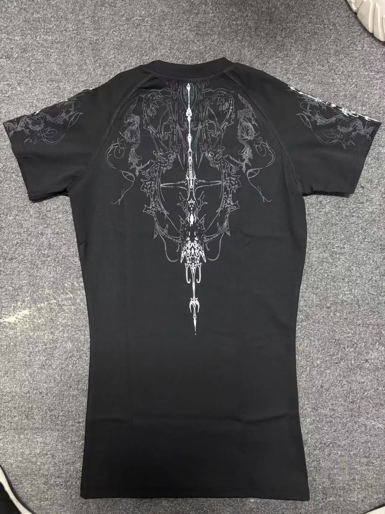 Camisa de compressão de secagem rápida Breathedivinity com alta