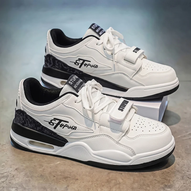 2026 Spring Autumn Couple Skateboard Shoes Retro Sports Casual Board Shoes Fashion Matching Sneakers for Men Women