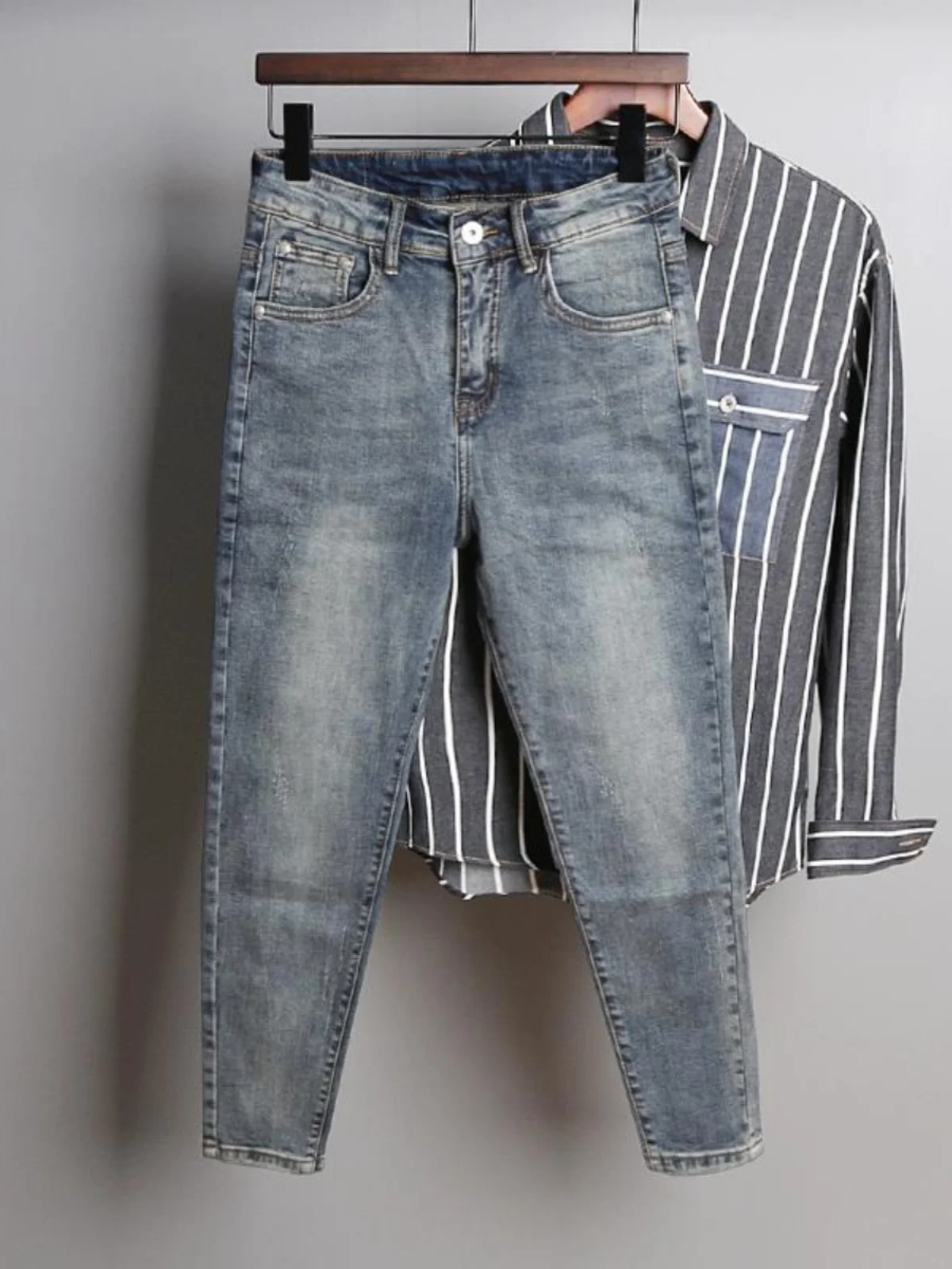 

Spring Autumn Men's Slim Fit Jeans Loose Cone Shape Youth Casual Long Pants Nine Points Low Waist Jeans Fashionable Brand