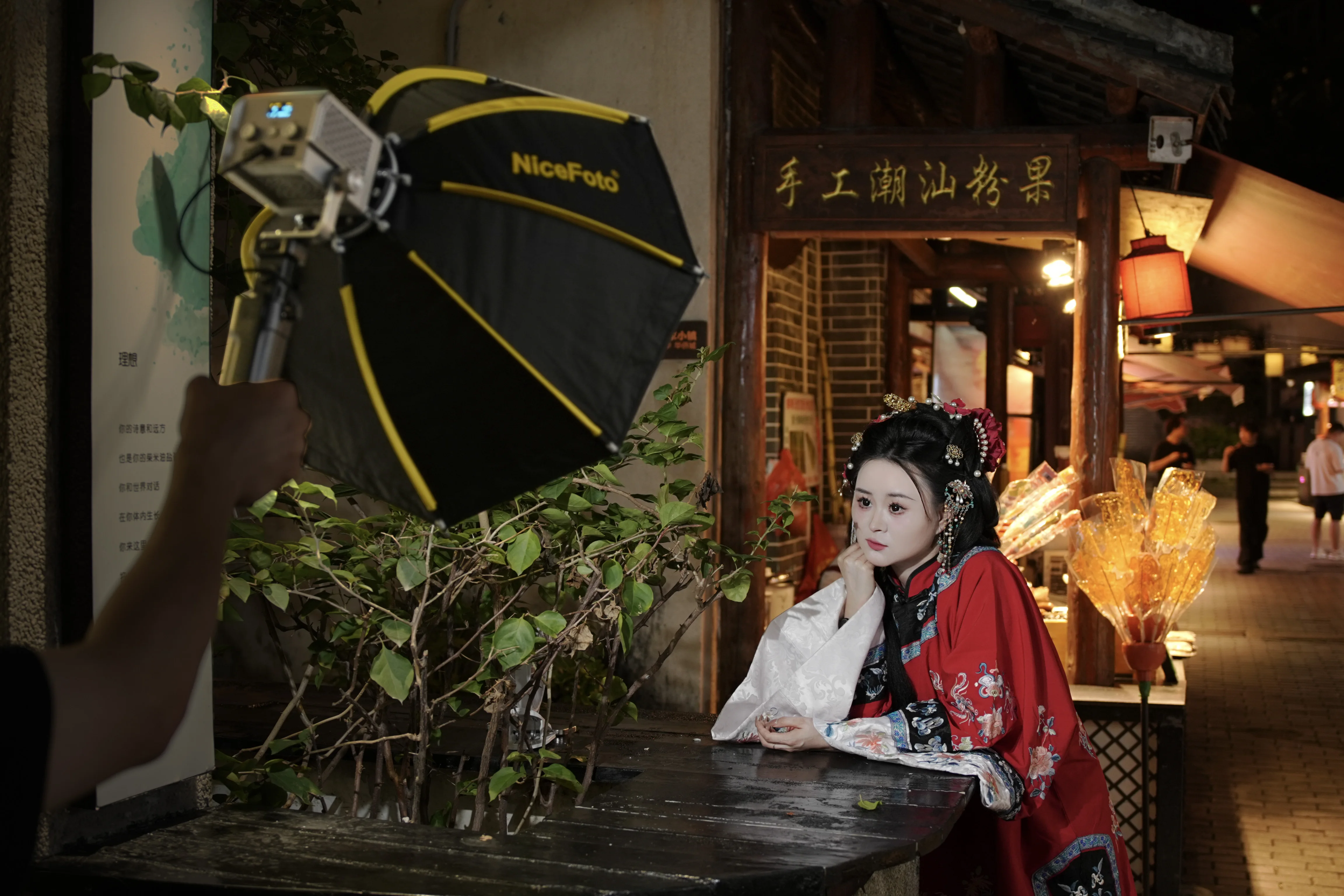 NiceFoto AR-600C 60W Portable Mini RGB LED Video light For Outdoor Use