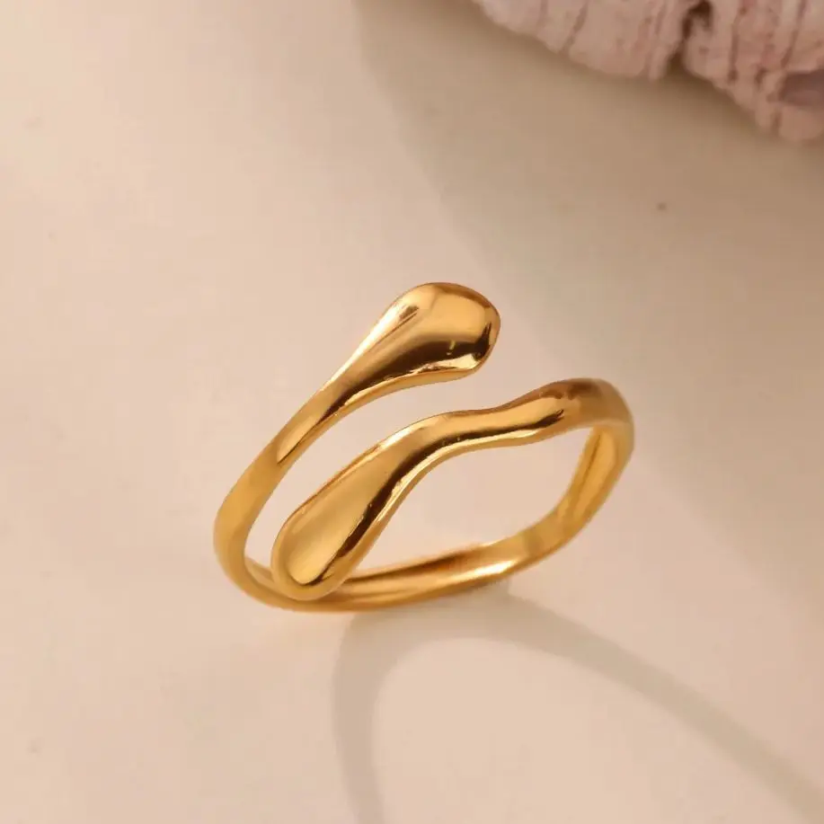 Fashion Hug Rings for Women‌ 18K Gold Plated ‌Stainless Steel Geometric Hug Adjustable Ring Valentine Jewelry Gift for Her
