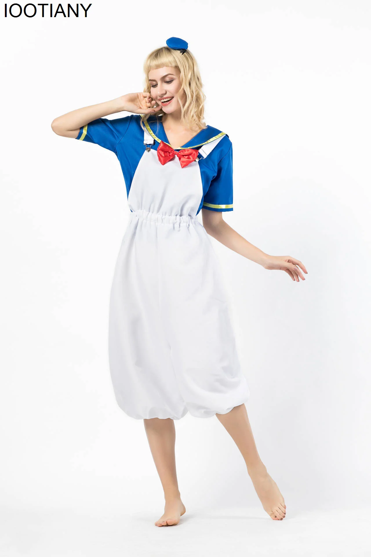 

IOOTIATY Dis Donald Duck Couple Performance Costume Loose Halloween Costumes 2019 New Explosive Anime Character Costumes