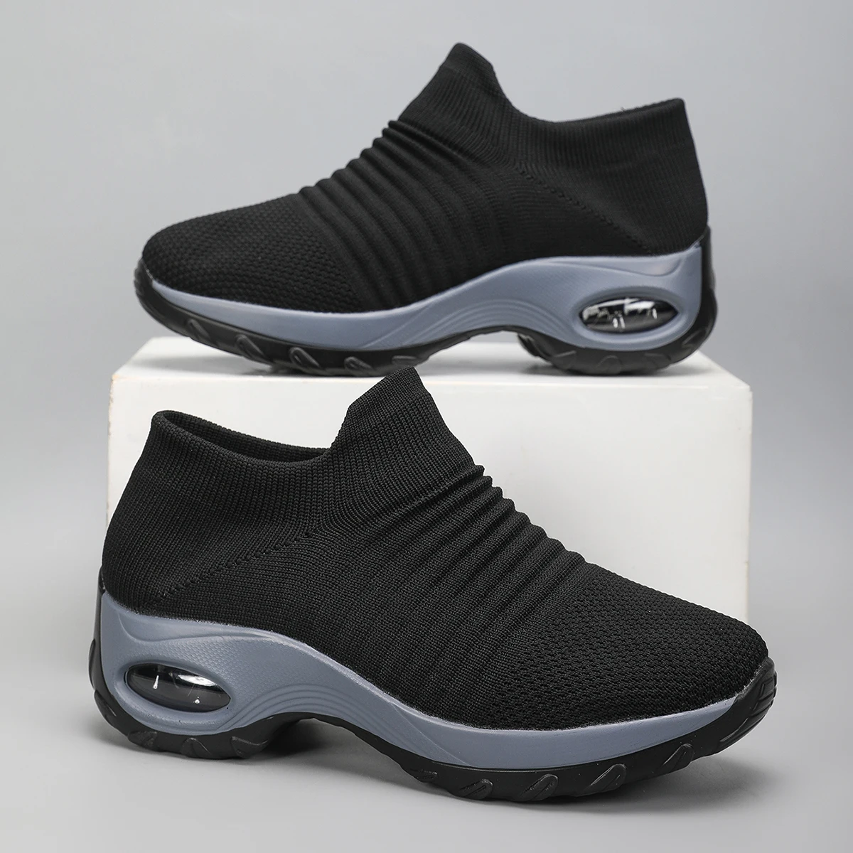 Sneakers Women Casual Thick Bottom Women's Walking Shoes Fashion Lightweight Breathable Shake Shoes Women Zapatos De Mujer
