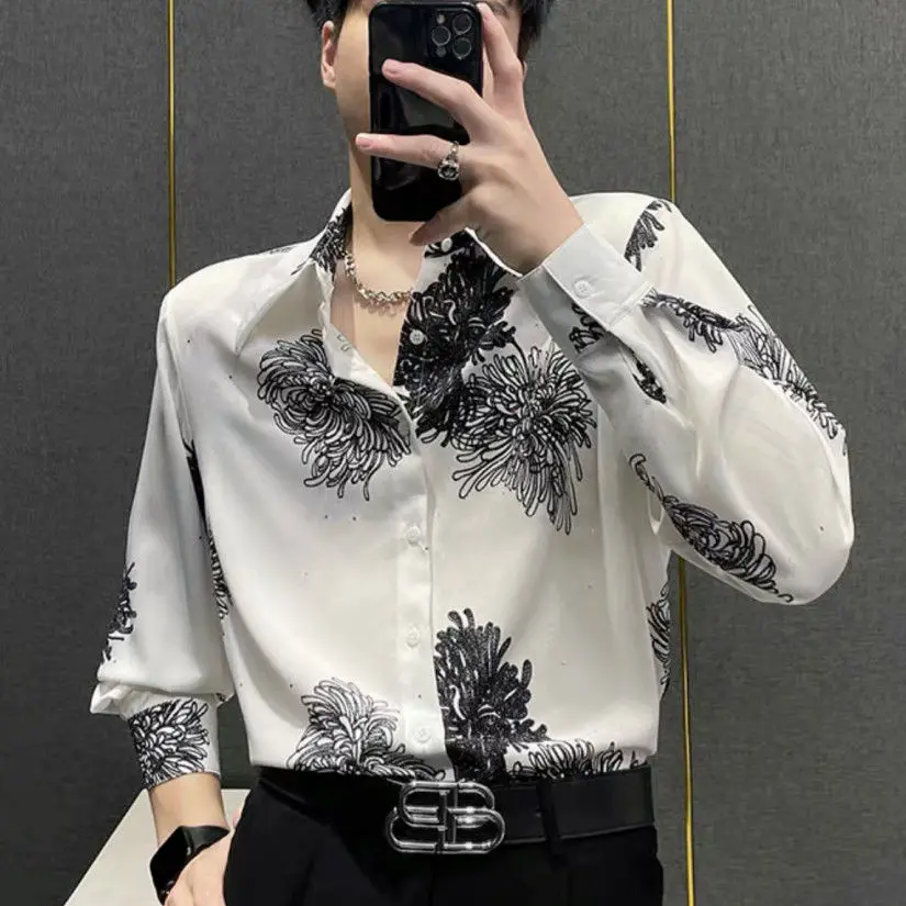 Autumn New Personalized Starry Print Long Sleeved Shirt for Men Trendy and Fashionable Design Button Down Casual Shirt