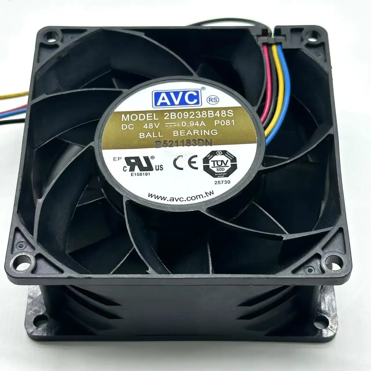 

AVC 2B09238B48S P081 DC 48V 0.94A 90x90x38mm 4-Wire Server Cooling Fan