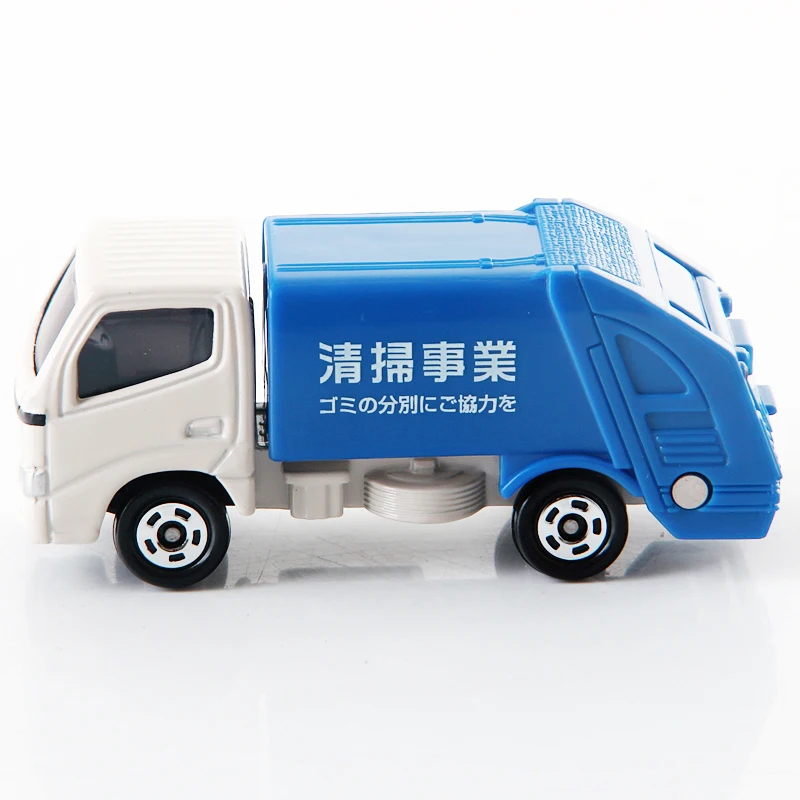 TAKARA TOMY simulation alloy die cast car model, garbage car model Boy Collection toy decoration car No. 45 Toyota cleaning car.