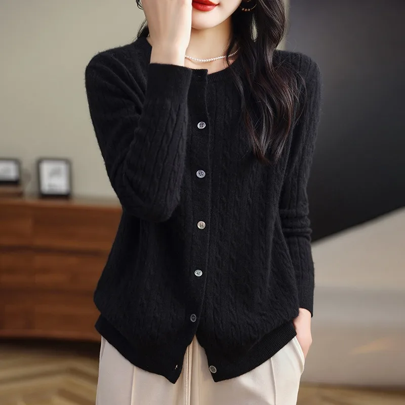 2024 Winter New Vintage Round-Neck Knit Cardigan for Women - Loose Versatile Cabled Knit Sweater for Layering