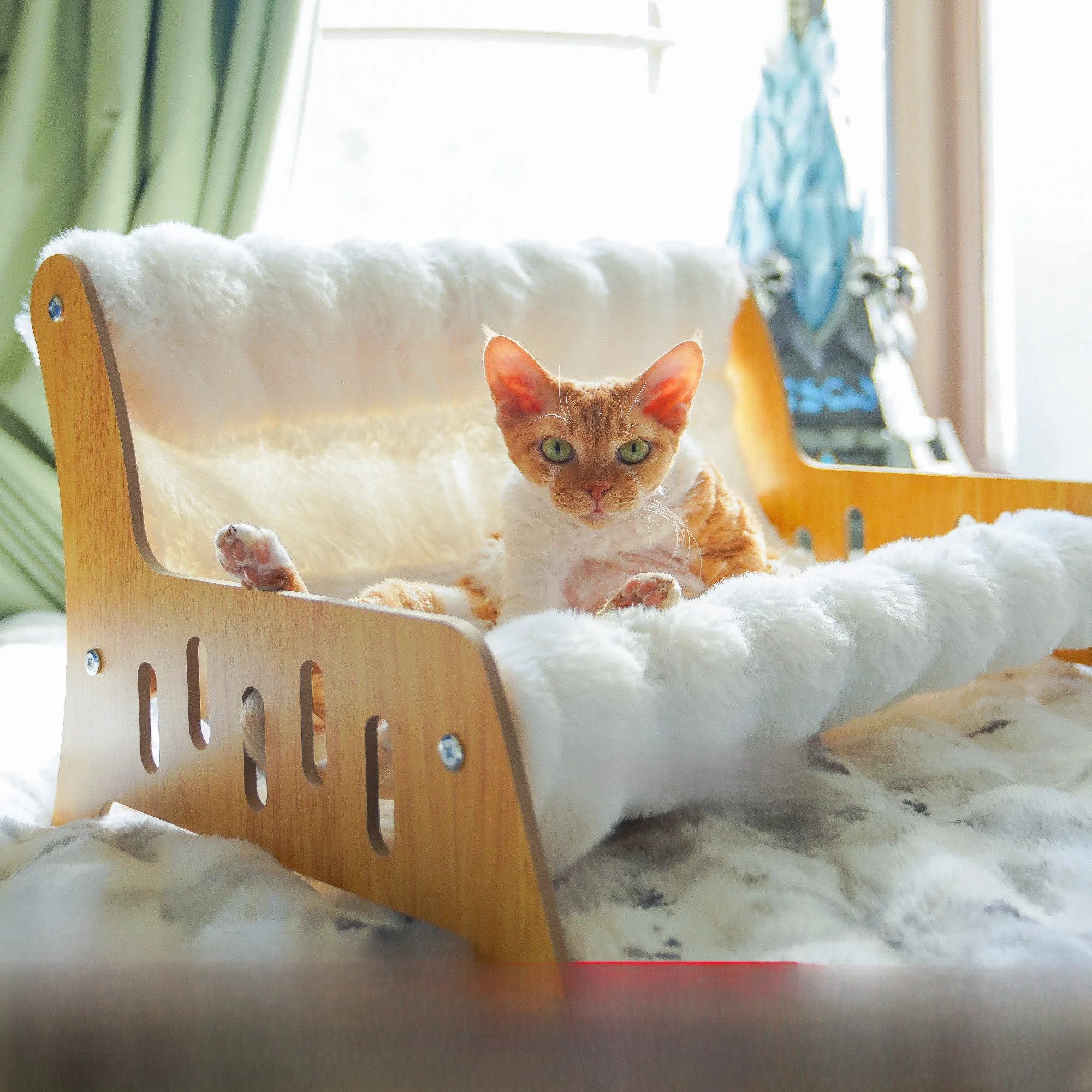 

Огромный велюровый диван-лежанка для крупных животных, теплый зимний домик-гнездо, несъемная конструкция