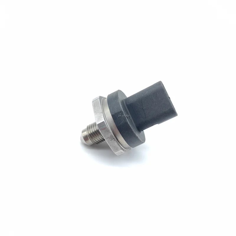 

Fuel Rail Pressure Sensor For BMW F46 218i F45 F23 220i F22 M240i F36 F33 F32 F10 G30 525i 530i G12 730Li 740Li 13538643665