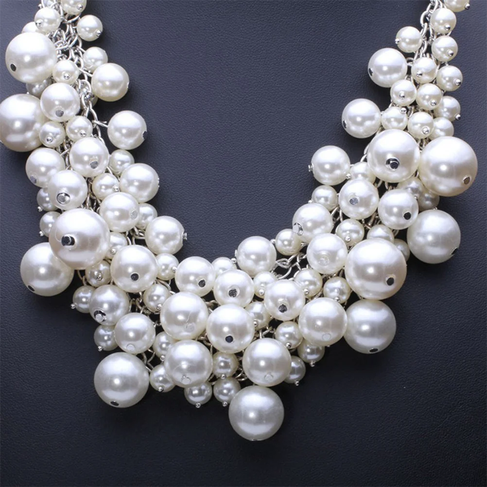 

1Pcs Pearl Necklace Plastic Pendant Lightweight Costume Jewelry Accessory for Party Masquerade Cosplay Fancy Dress Christmas