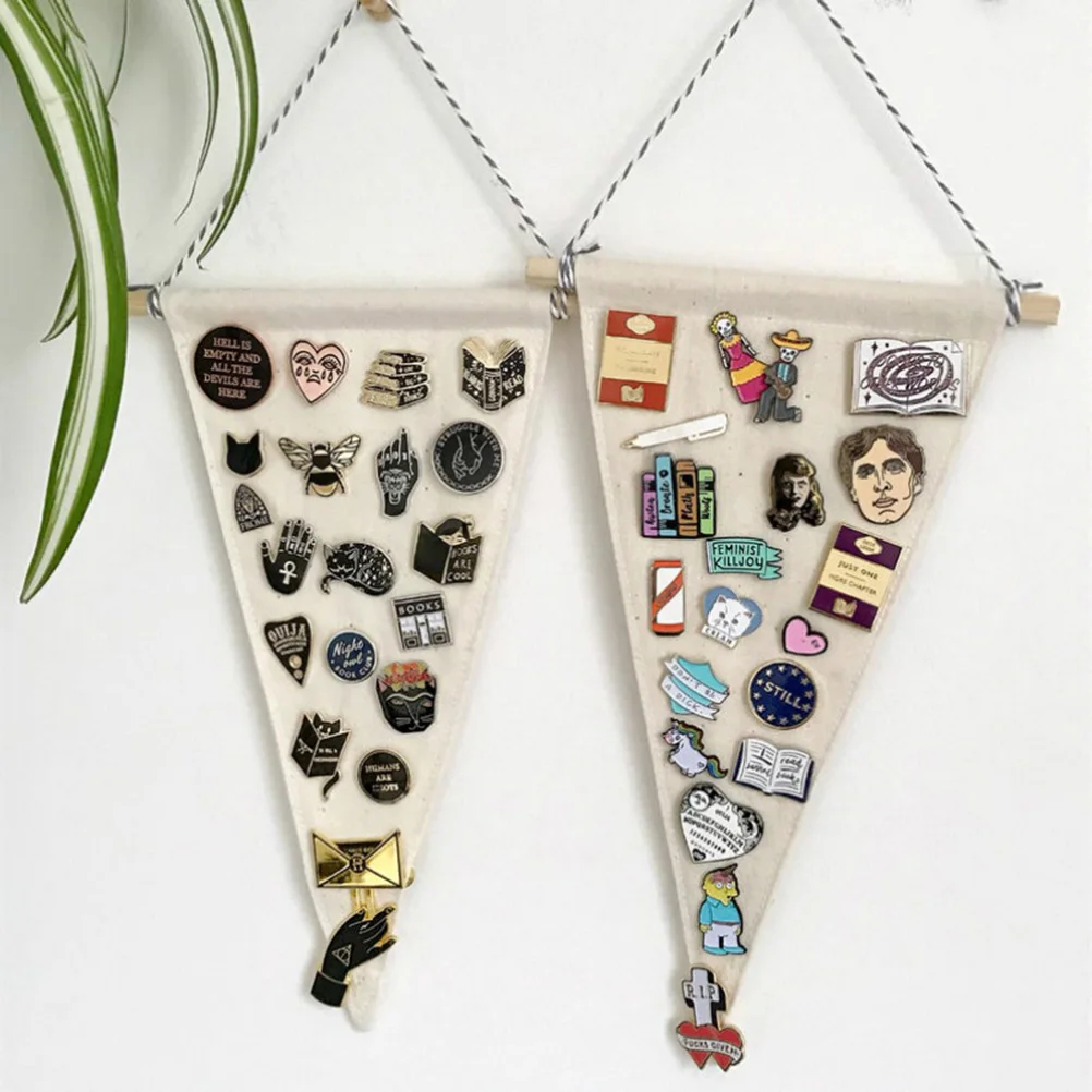 

2 Pcs Canvas Material Hanging Badge Banner Brooch Blank Pin Display Pennant for Bamboo Party Decoration