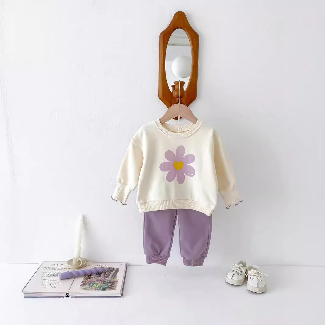 2024 Spring/Autumn New Clothes: Early Autumn Infant Toddler Two-Piece Cute Floral Sweatshirt and Pants Set for Baby Girls