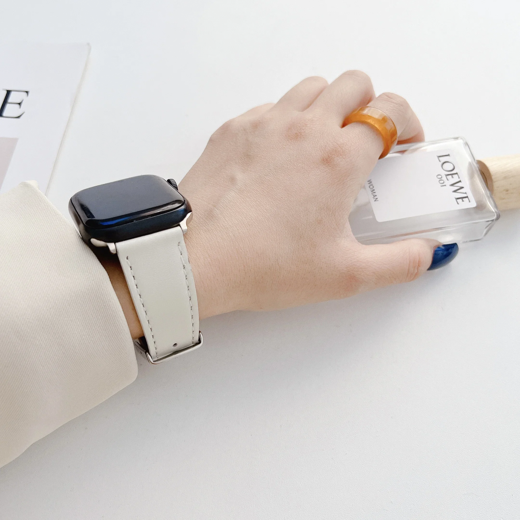 Leather Strap For Apple Watch Band Ultra 10 9 8 7 49mm 46mm 45mm 41mm Bracelet Wristband For iWatch 6 5 4 3 SE 44mm 42mm 40mm