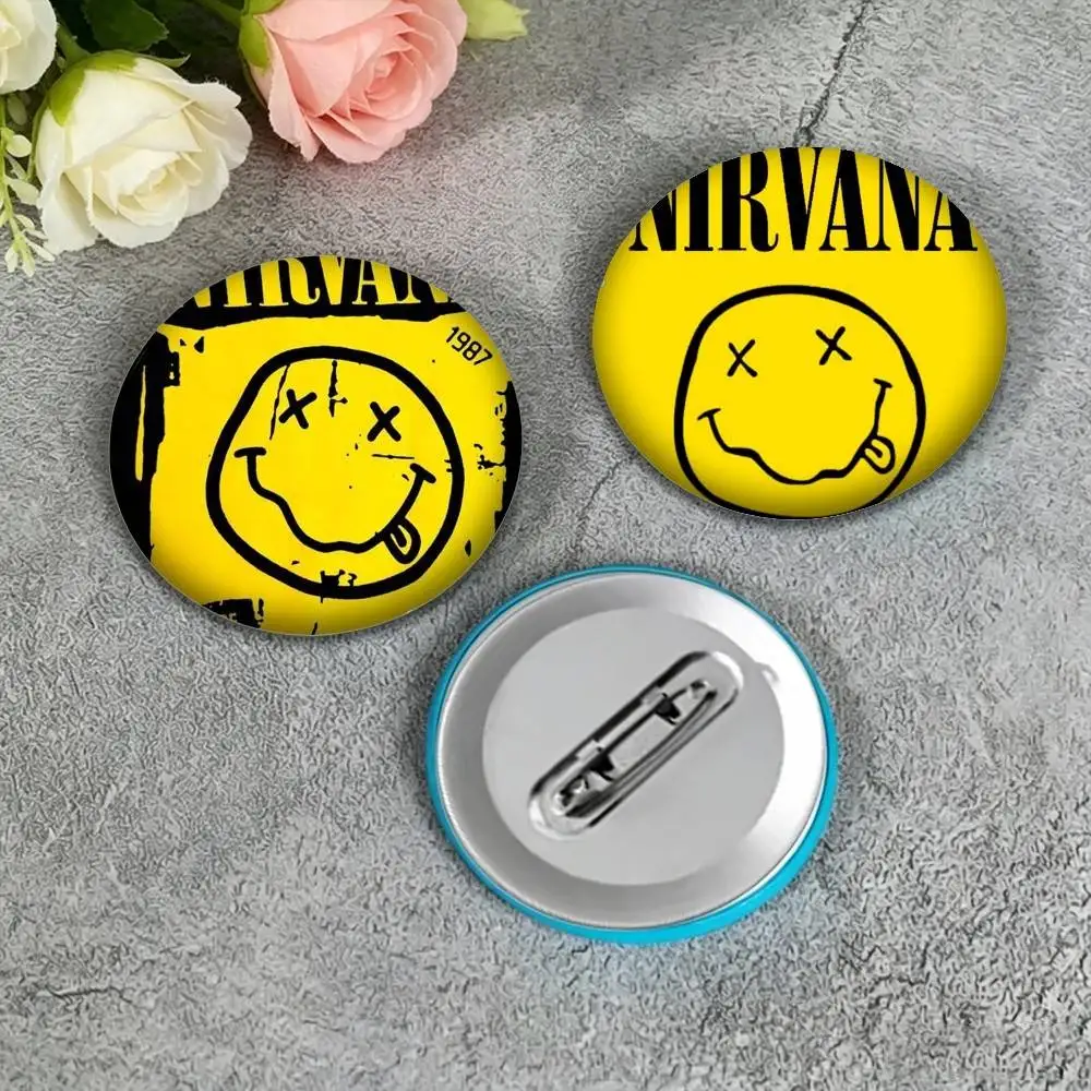 N-NirvanaS Logo 25 32 44 58 75mm Badges Personalized Round Brooches Pins Accessory Gift - view 2