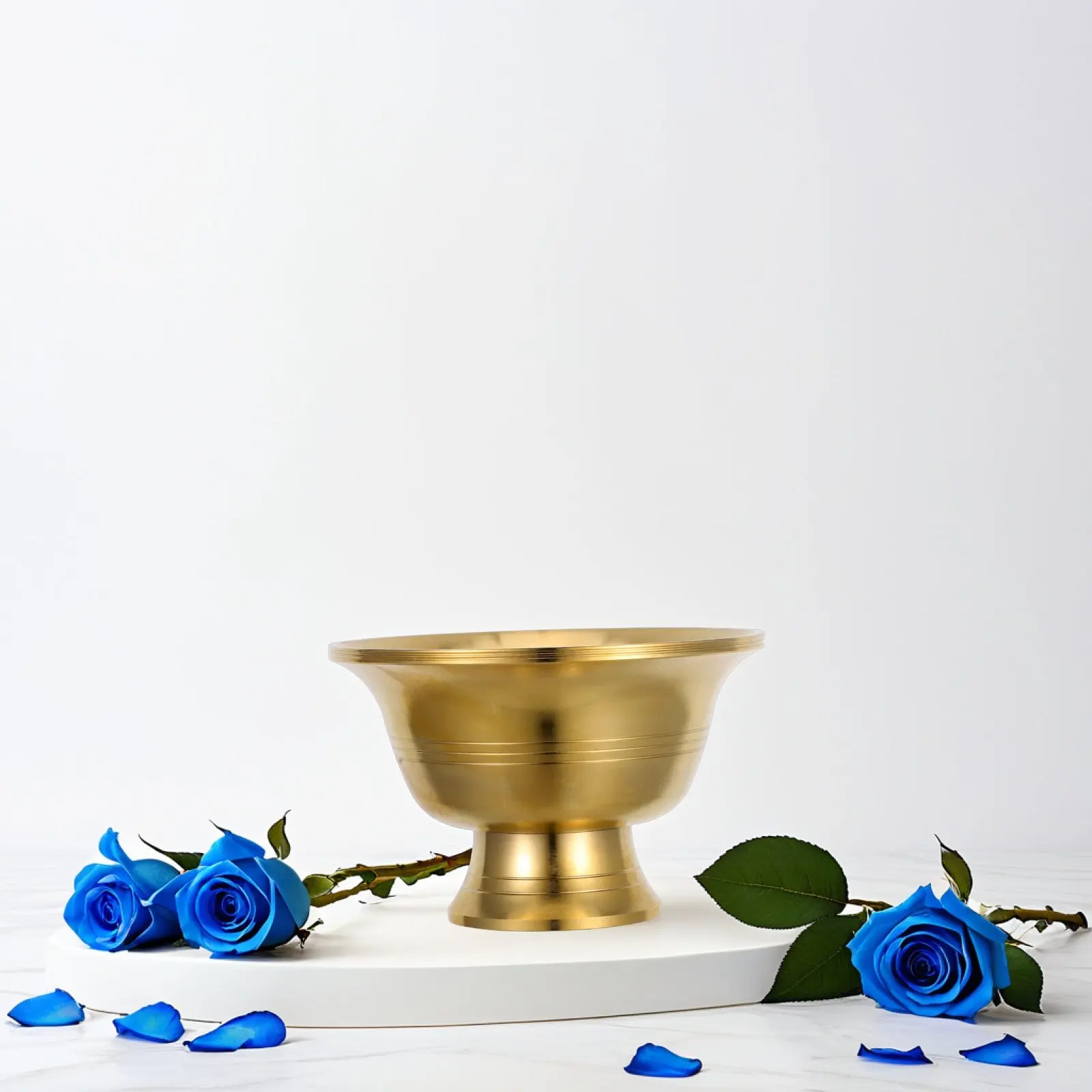 Elegant Brass High Foot Water Bowl for Altar Offering Worship Temple Decoration Meditation Yoga Ceremony Sacrificial Supplies