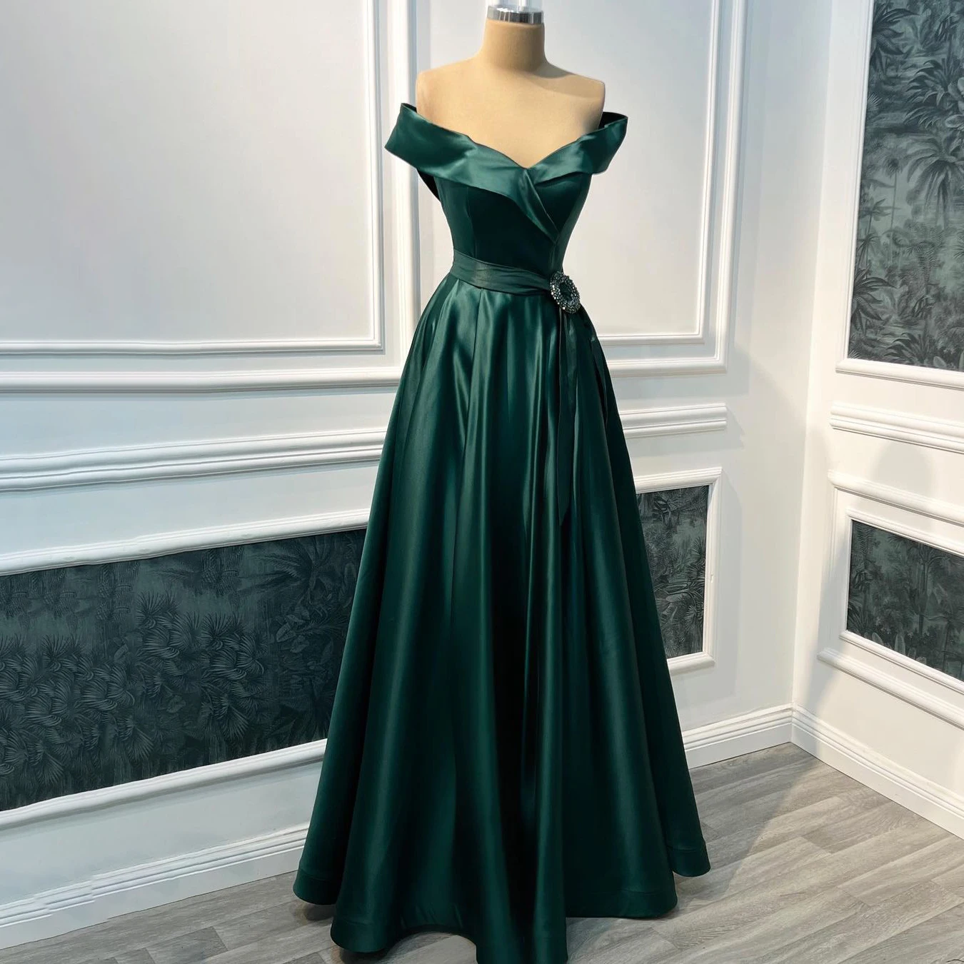 

Dark Green Formal Prom Dresses Sain A-Line Off Shoulder V-Neck Ruches Evening Dress Pleats Saudi Arabia Bride Party Gowns 2023