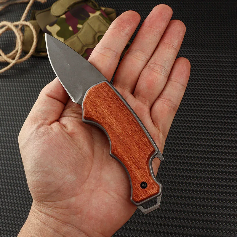 Multitool Toughbuilt , A versatile, sharp outdoor folding knife; a portable folding fruit knife with a solid wood handle